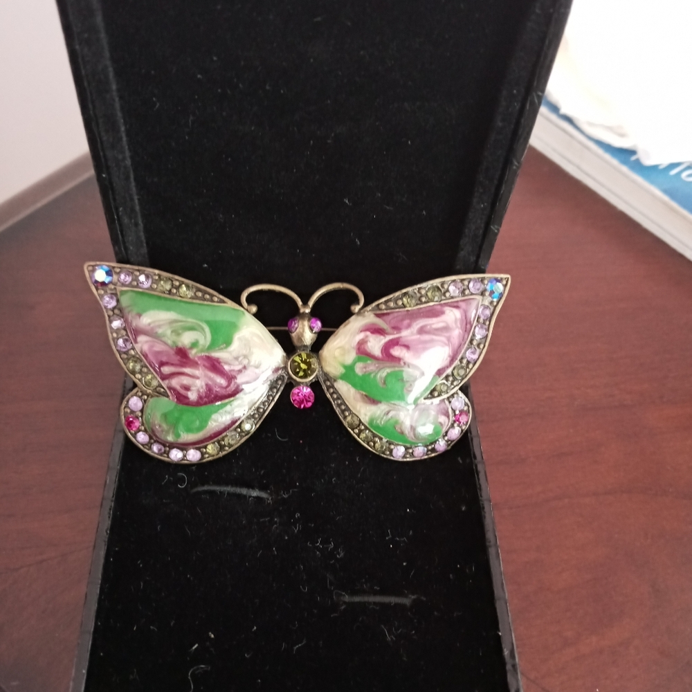 Women's Brooch